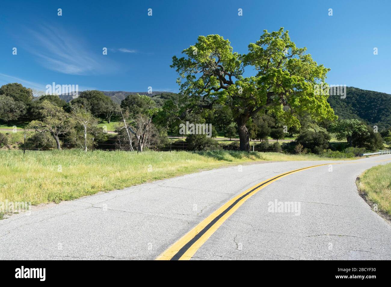Rural roads hi-res stock photography and images - Alamy