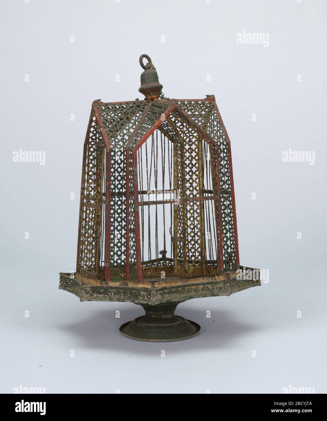 77 Decorative Hanging Bird Cages Stock Photos, High-Res Pictures
