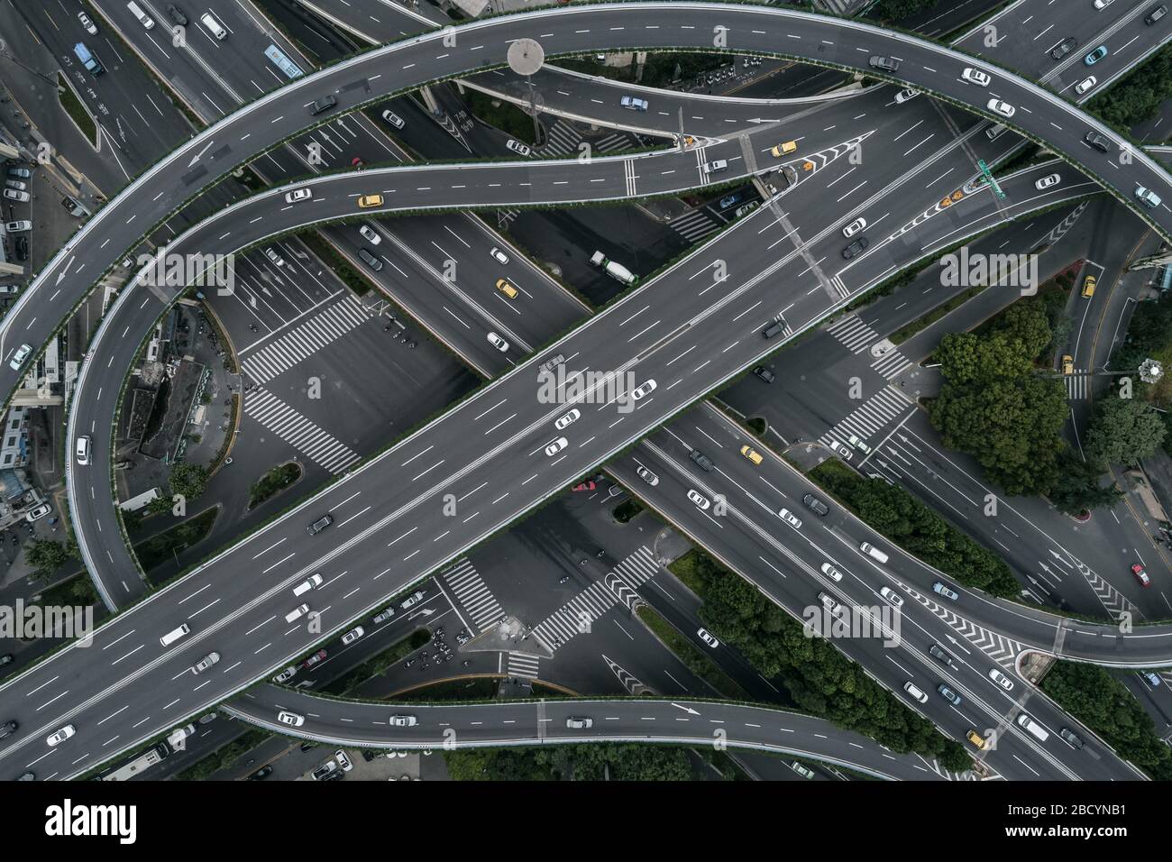 Overpass Intersection Aerial view of highway and overpass Stock Photo - Alamy