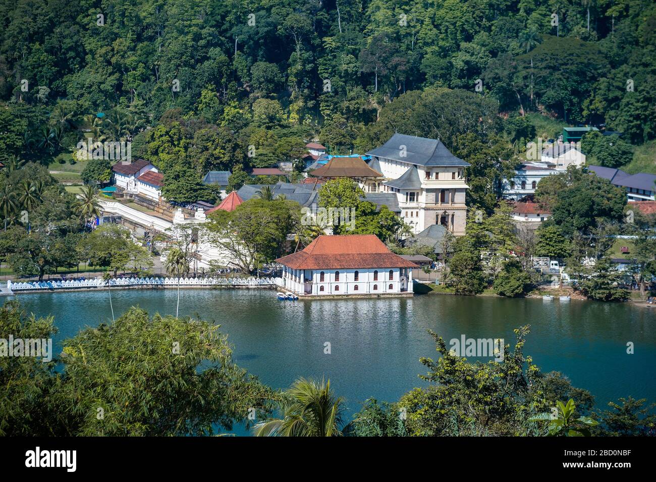 Kandy perahera relic hi-res stock photography and images - Alamy