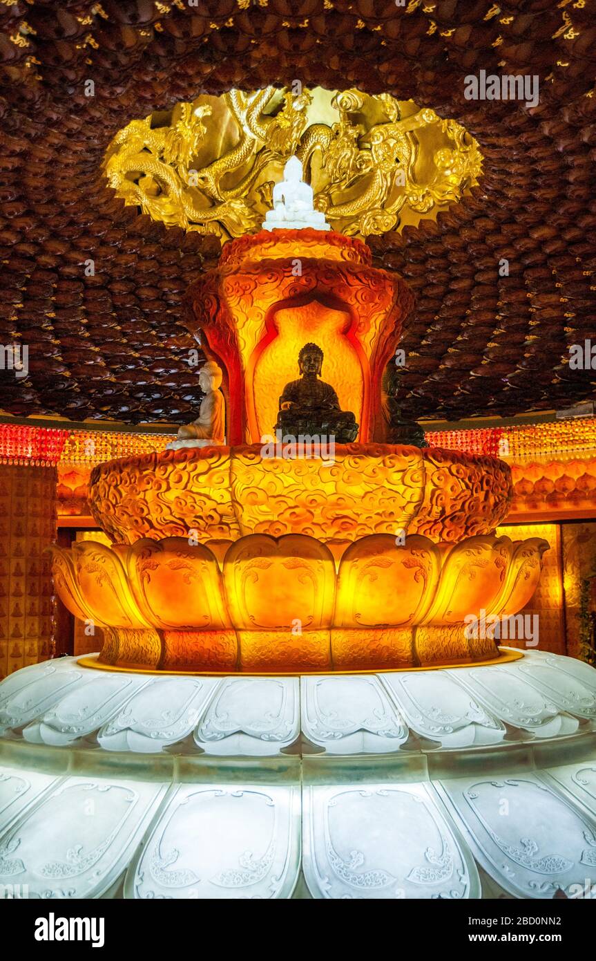 The crystal Buddha in the Tianning Pagoda of Changzhou’s Tianning Temple. It is located in Changzhou city, Jiangsu Province, China. Stock Photo