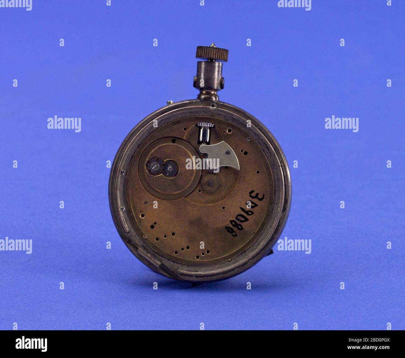 Keyless winding mechanism hi-res stock photography and images - Alamy