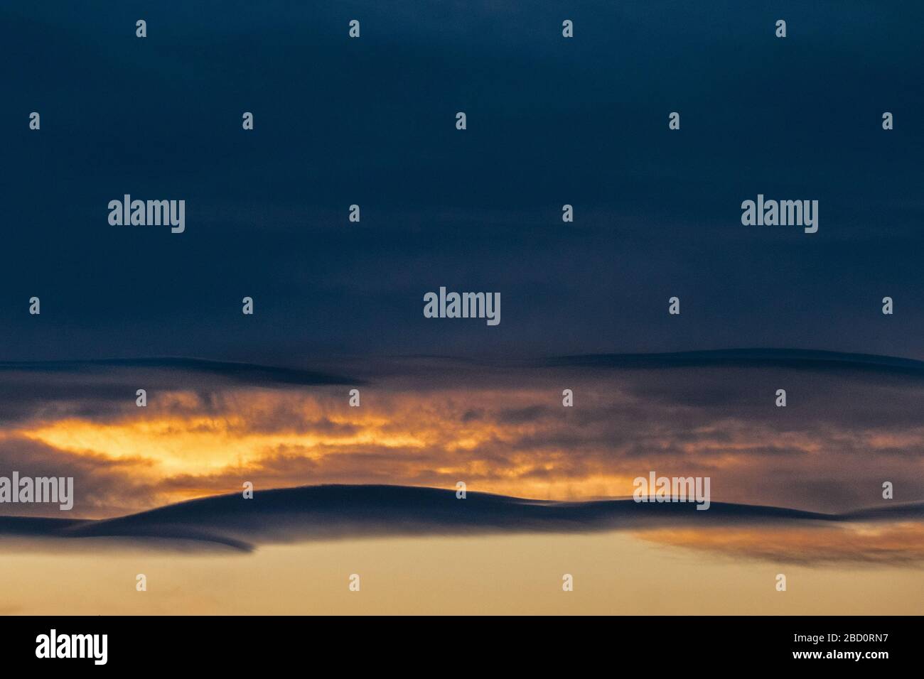 Dramatic sunset panorama hi-res stock photography and images - Alamy