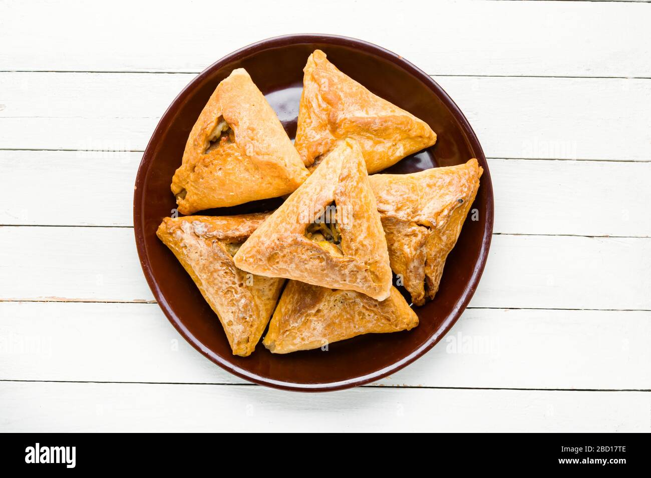 Festive Russian Pie Kurnik With Pancakes, Chicken And Potatoes, Cut Off  Piece With Layers Of Filling, Horizontal Stock Photo, Picture and Royalty  Free Image. Image 162527017.