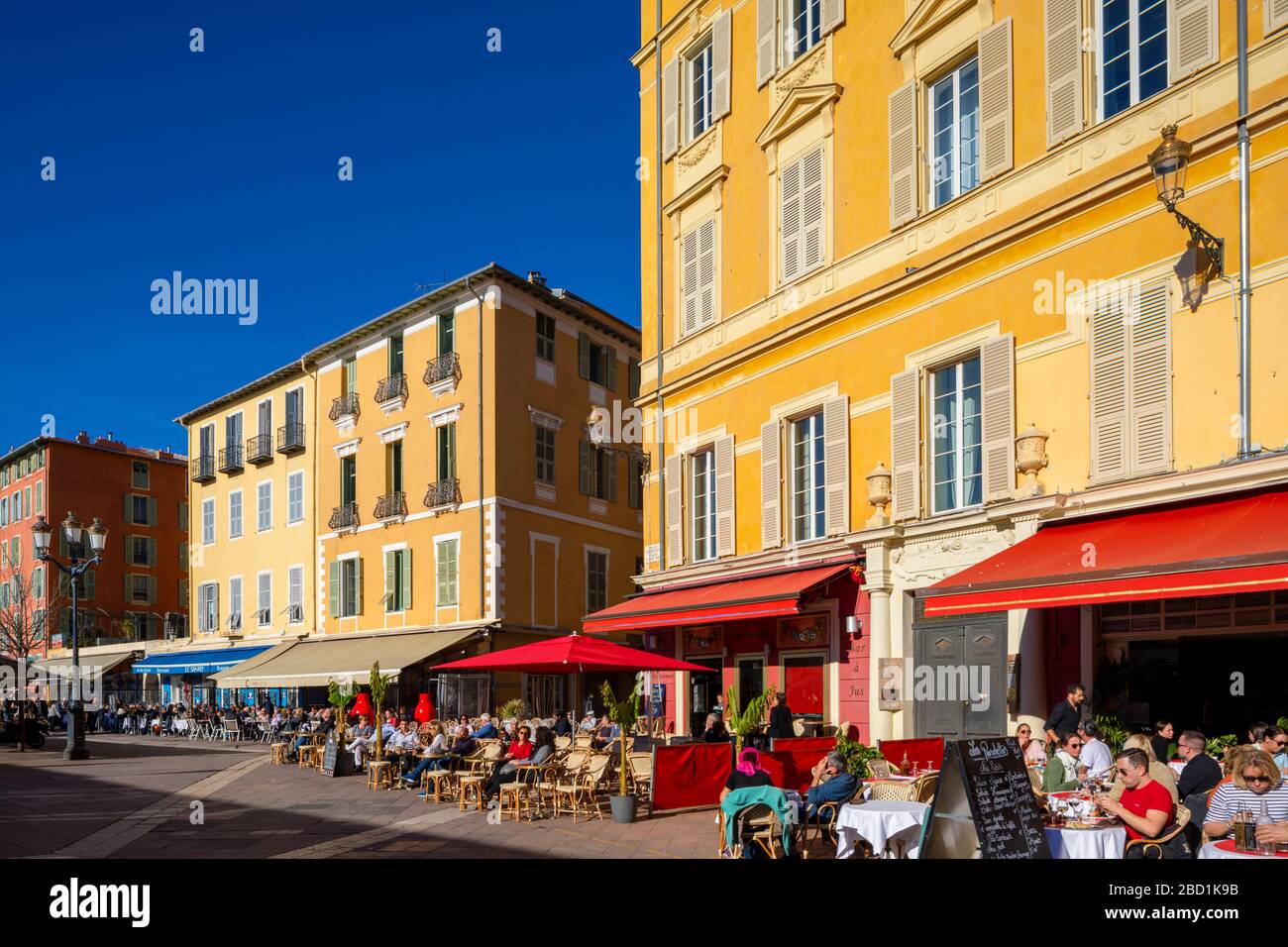 Restaurants in Cours Saleya, Nice, Alpes-Maritimes, Cote d'Azur, French Riviera, Provence, France, Mediterranean, Europe Stock Photo
