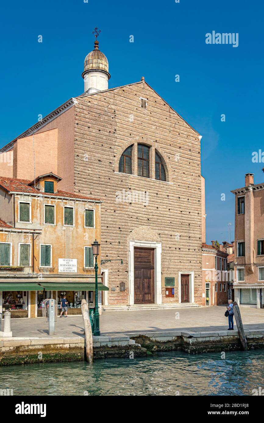 The exterior of Chiesa di San Pantaleone Martire, known as San Pantalon a 17th-century church in the Dorsoduro district of Venice,Italy Stock Photo