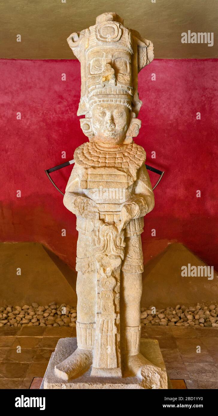Maya Ruler Sculpture mesoamerica hi-res stock photography and images - Alamy