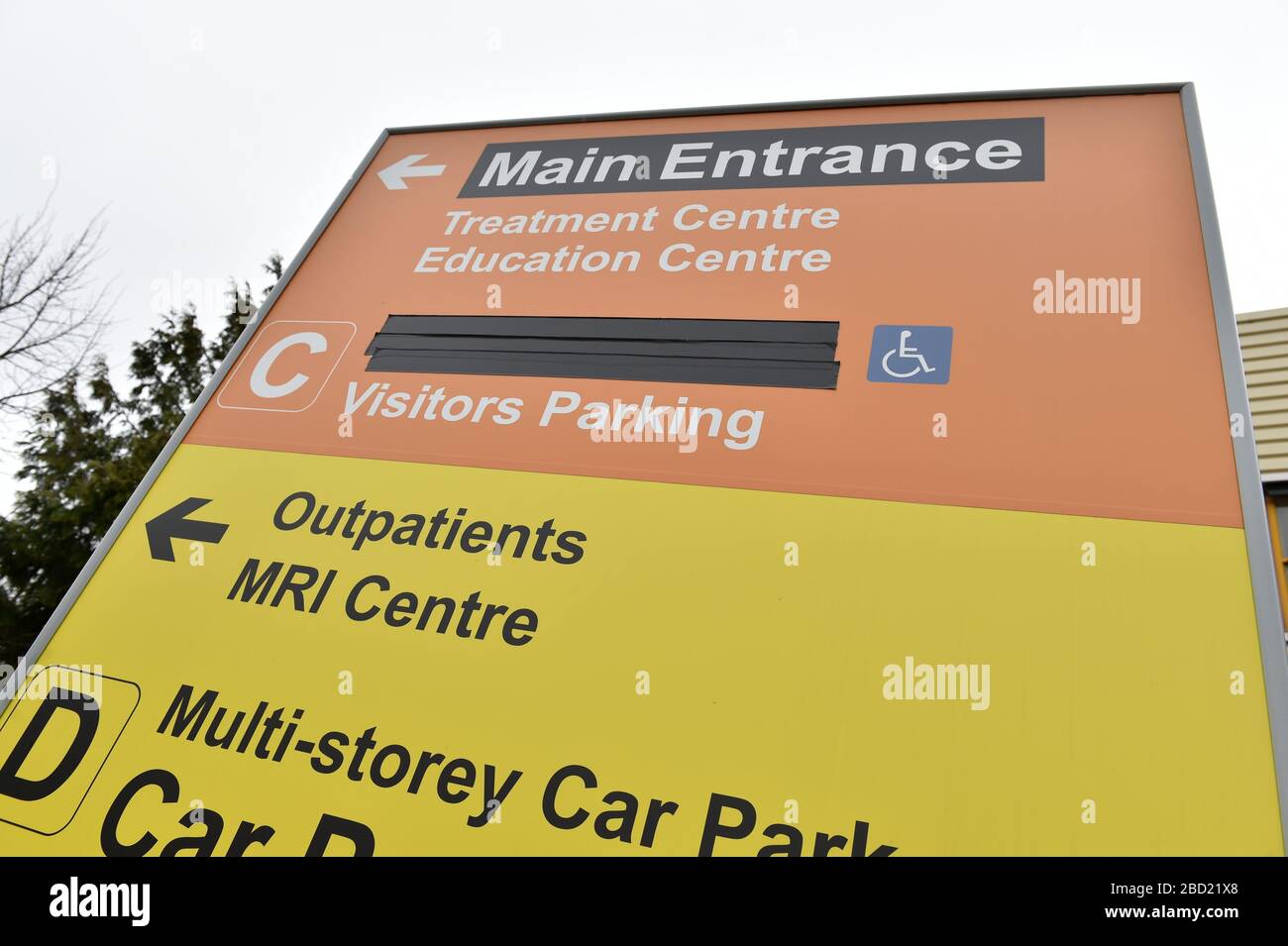 Milton Keynes University Hospital Stock Photo Alamy