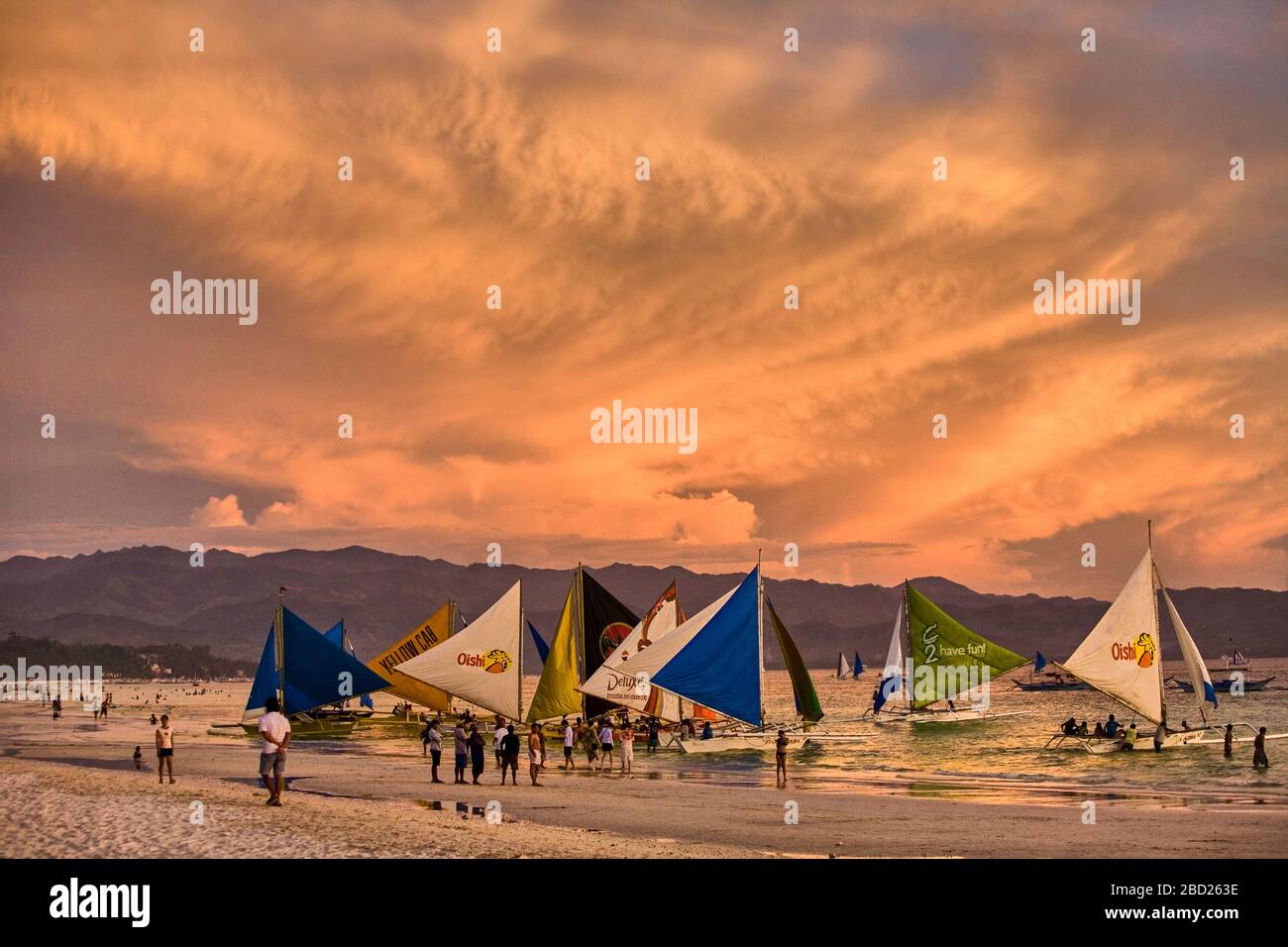 Boracay island outrigger hi-res stock photography and images - Alamy