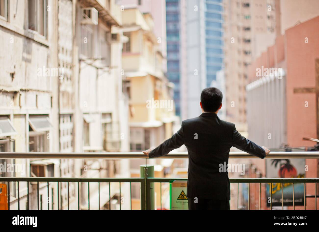 Observing Rear View Back view man observing hi-res stock photography and images - Alamy