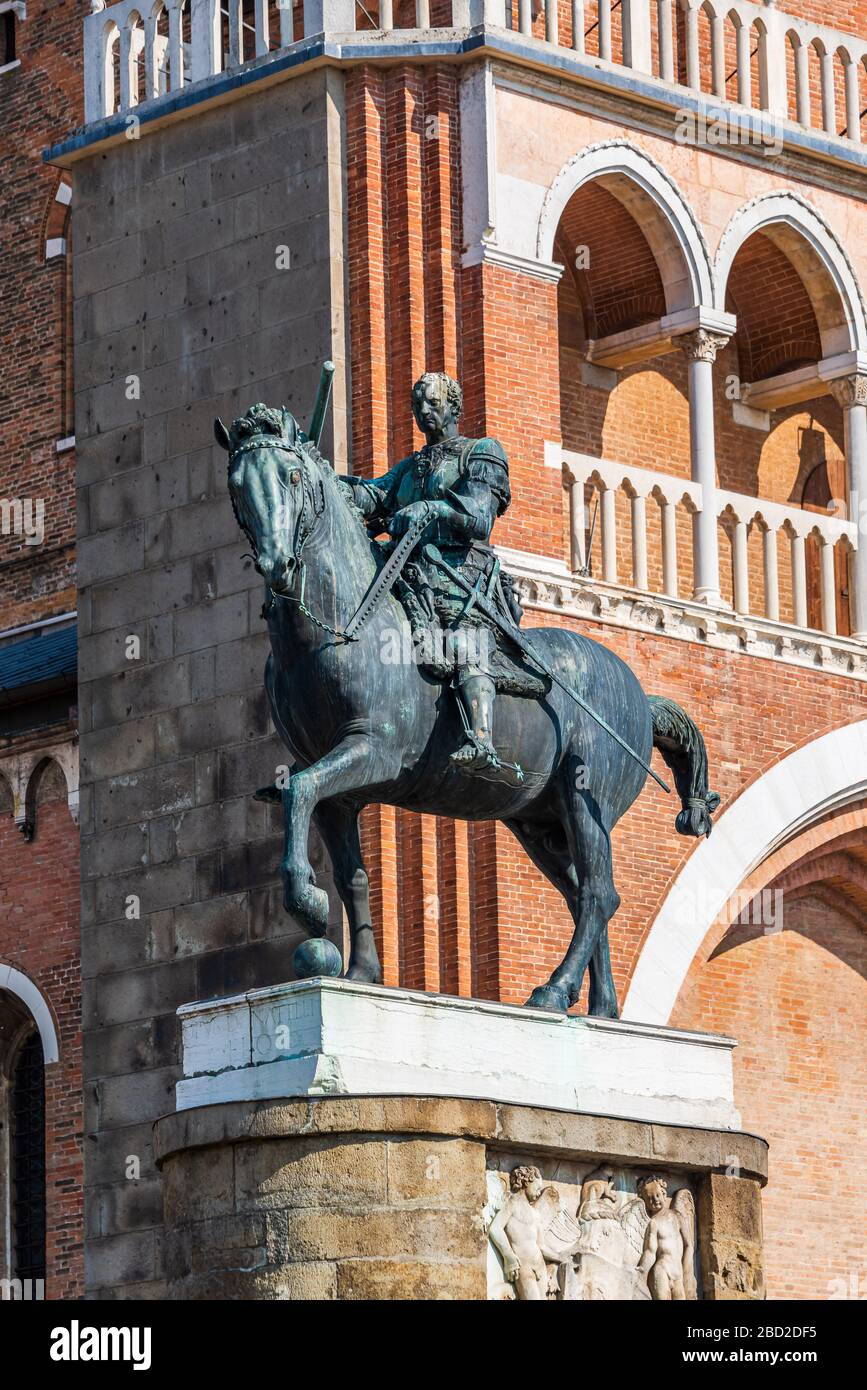 The Equestrian Statue of Gattamelata is a sculpture by Italian early Renaissance artist Donatello, dating from 1453,located in the Piazza del Santo in Stock Photo