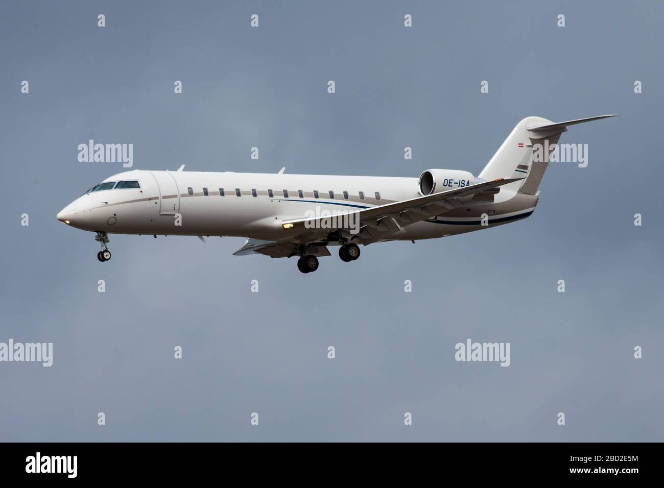 Bombardier challenger 850 hi-res stock photography and images - Alamy