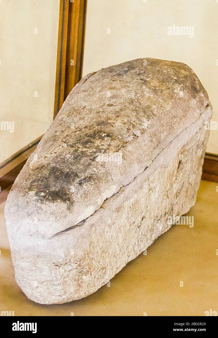Egypt, Middle Egypt, Museum of Mallawi, photos taken in 2009, before its looting in 2013. Ibis sarcophagus. Stock Photo