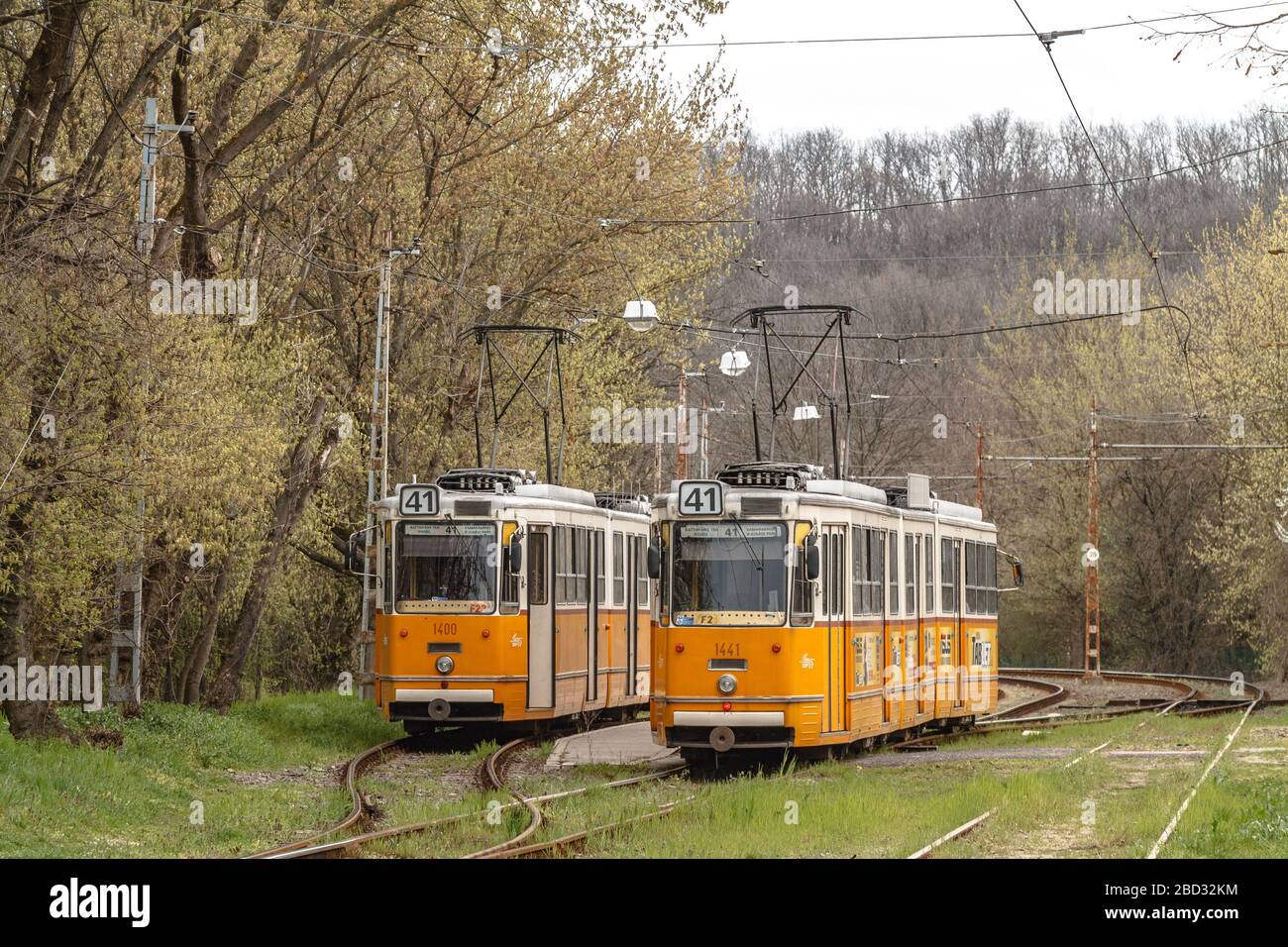Two Ganz CSMG trams at the Albertfalva terminus of Line 41 in Budapest Stock Photo