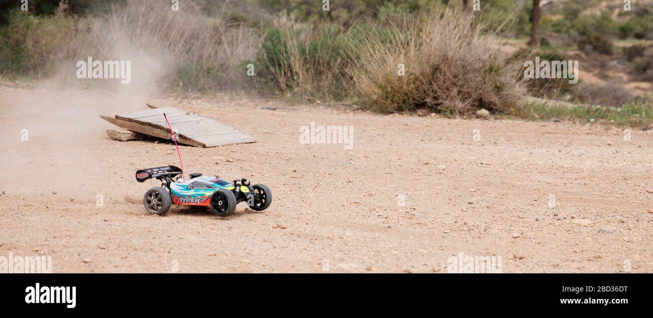 rc car dirt track