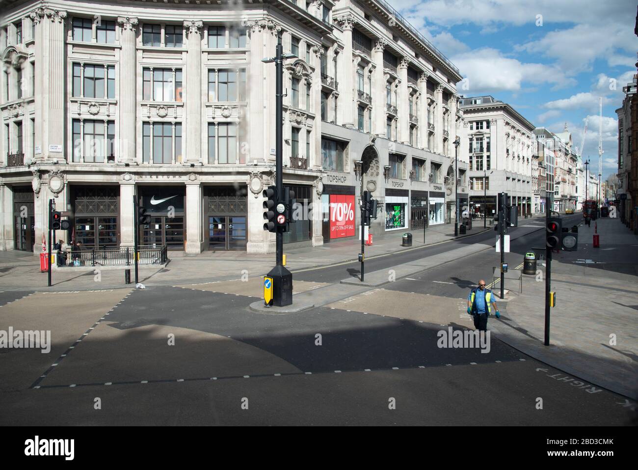 At Oxford Circus In London High Resolution Stock Photography And Images Alamy At Oxford Circus In London High Resolution Stock Photography And Images Alamy