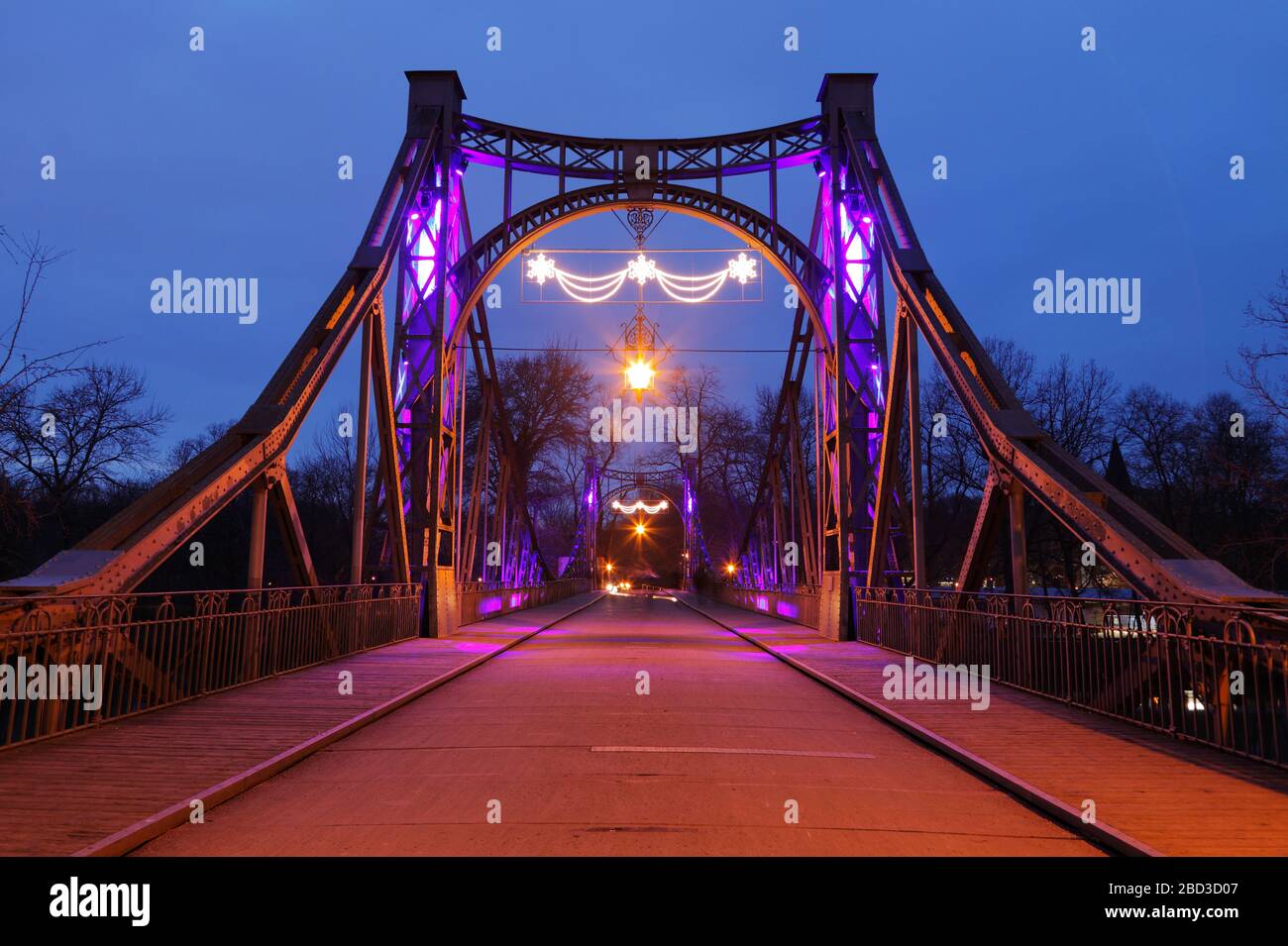 illumated Peissnitz bridge (Peißnitzbrücke) in Halle (Saale), Saxony-Anhalt, Germany Stock Photo