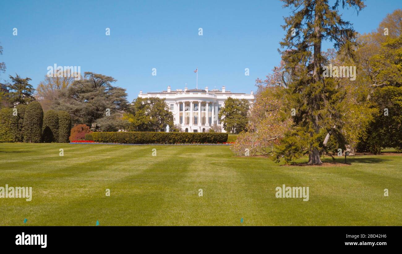 Oval Office and Presidents garden at The White House of Washington DC ...