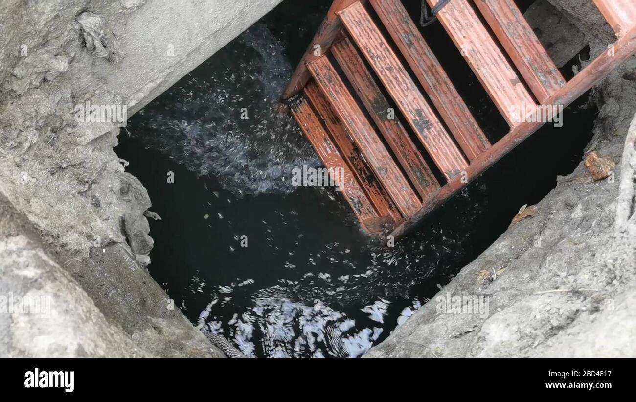 Pingliang, Pingliang, China. 7th Apr, 2020. At 15:33 on April 4, 2020, a woman fell into the underground drainage ditch below Baixing Yayuan, automobile east station, Kongtong district, Pingliang city, Gansu province.At 1544 hours, the soldiers from Guangcheng station arrived at the scene. After investigation, it was found that the scene was an underground culvert with fast-flowing water. The well head was about 0.7 meters long, 0.5 meters wide and 3 meters deep. Credit: ZUMA Press, Inc./Alamy Live News Stock Photo