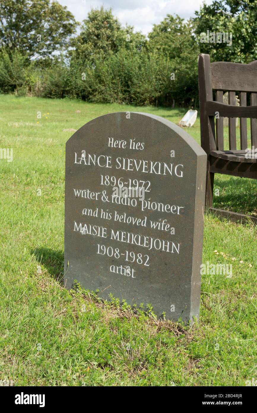 The grave of Lance Sieveking and his wife Maisie, St John the Baptist, Snape, UK; he was a writer and pioneer BBC radio and TV producer. Stock Photo