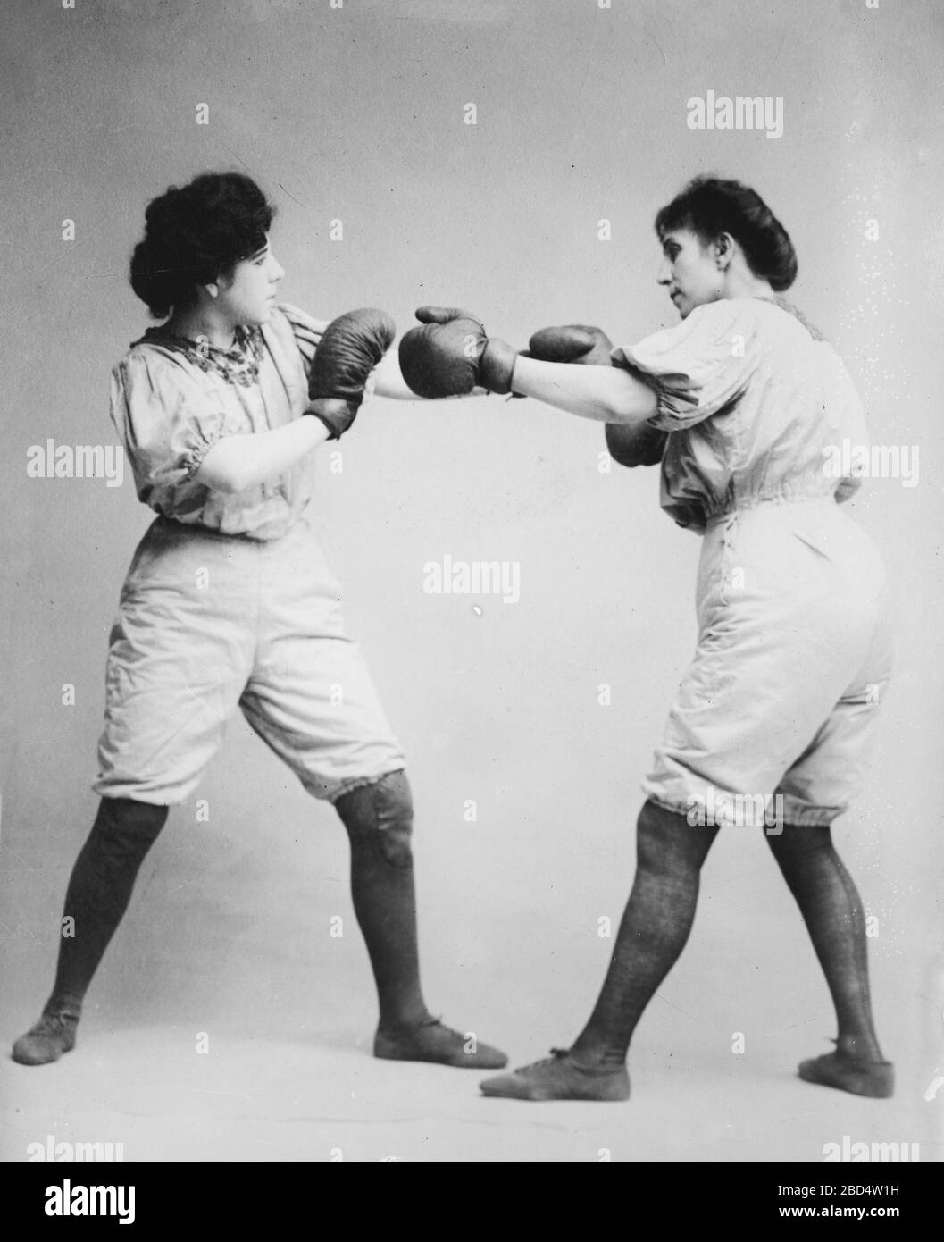 Boxing bennett sisters hi-res stock photography and images - Alamy
