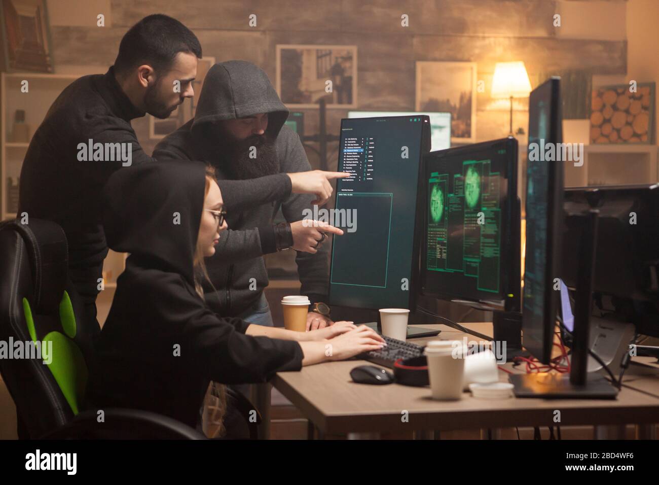 Terrorist on computer hi-res stock photography and images - Alamy