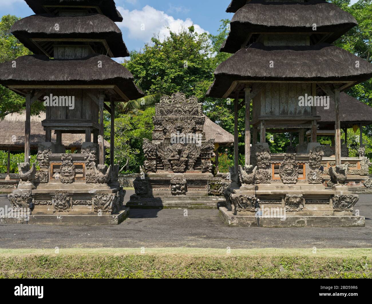 dh Pura Taman Ayun Royal Temple BALI INDONESIA Balinese Hindu shrine Mengwi temples inner sanctum pelinggih meru towers shrines Stock Photo