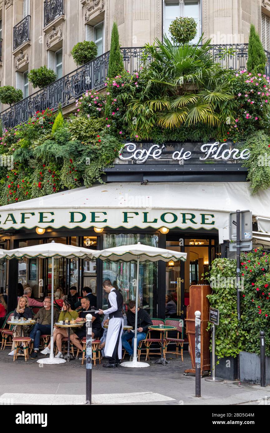 Cafe de Flore, Saint Germain des Pres, Paris, France Stock Photo
