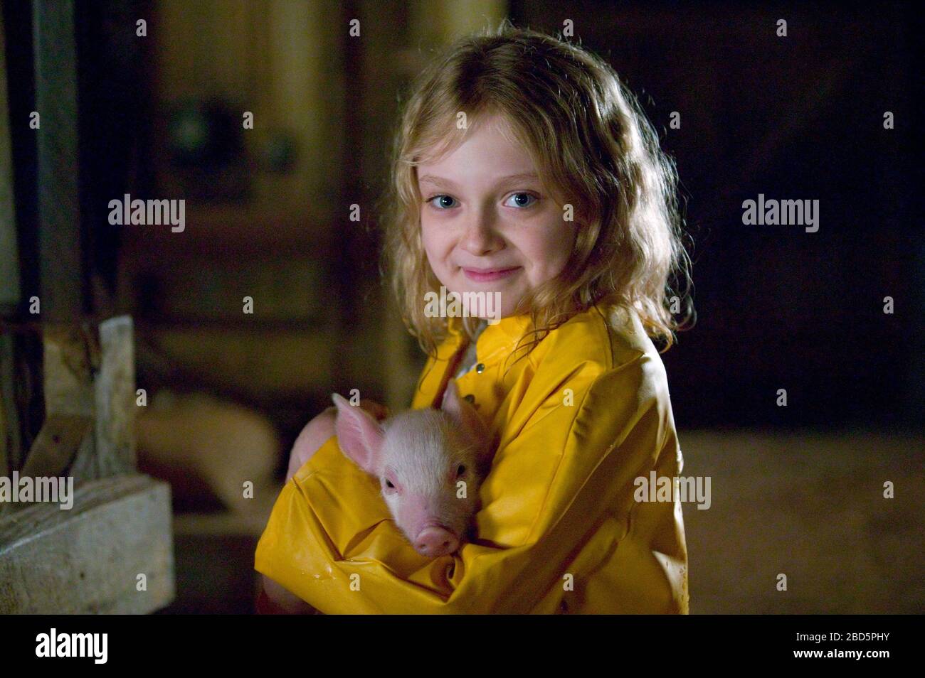 Fanning charlottes web 2006 hi-res stock photography and images - Alamy