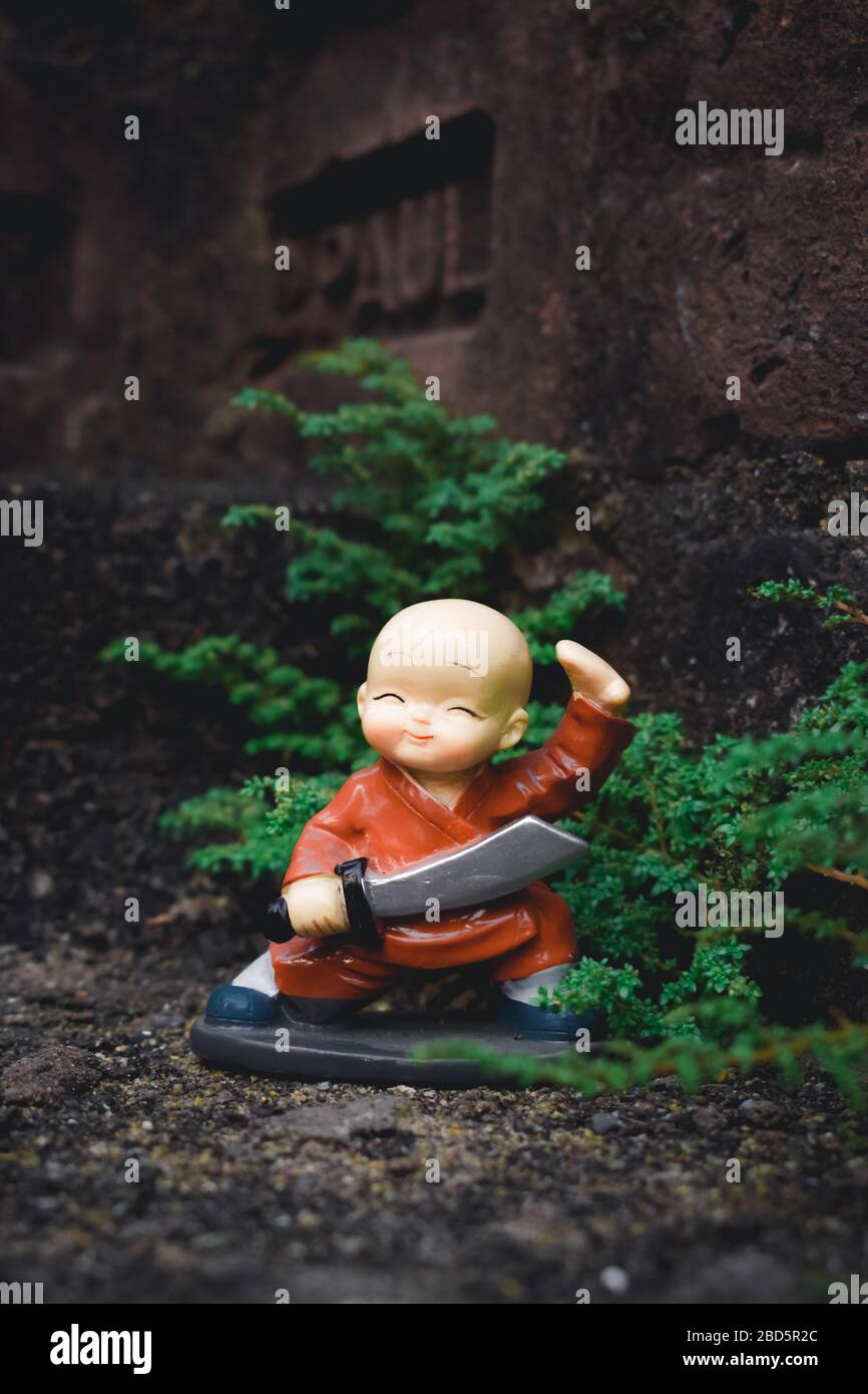 crawling alien doll