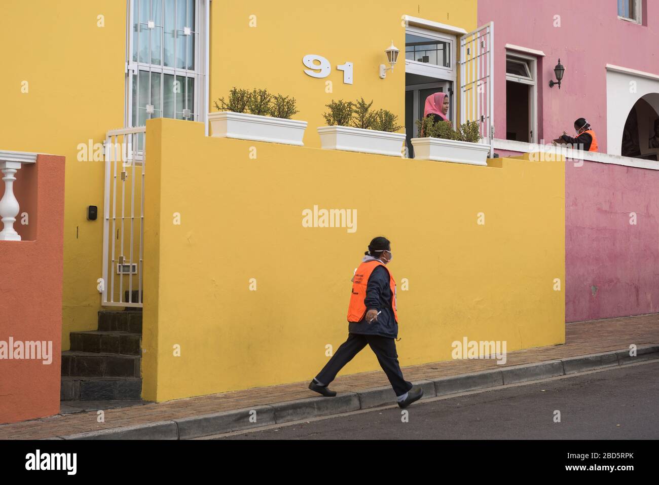 Cape Town medical staff conduct door-to-door screening in the historic slave quarter of Bo-Kaap, as part of South Africa's response to the coronavirus Stock Photo