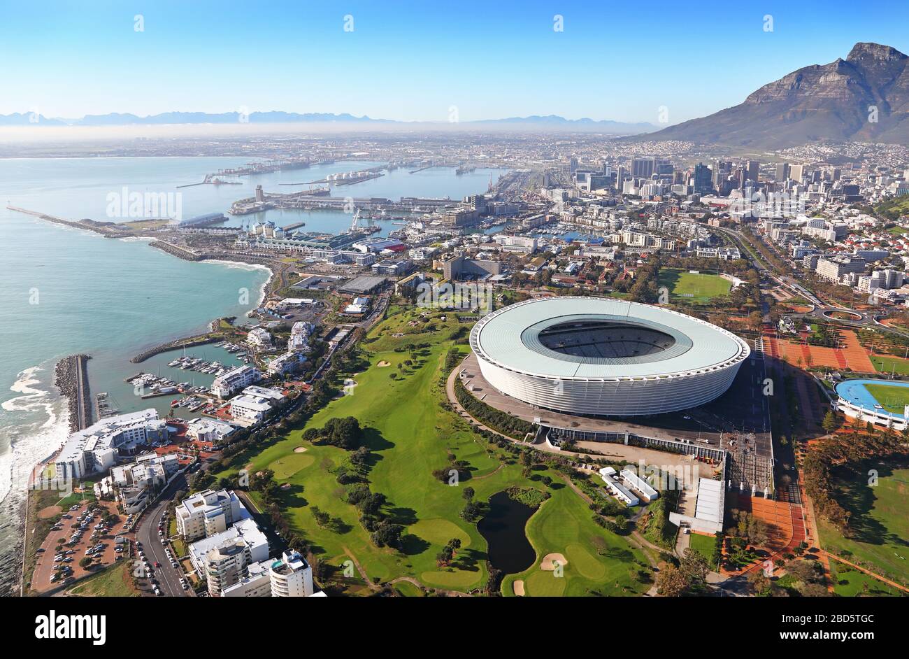 Aerial photo of Cape Town 2010 Stadium, Harbour and Table Mountain Stock Photo