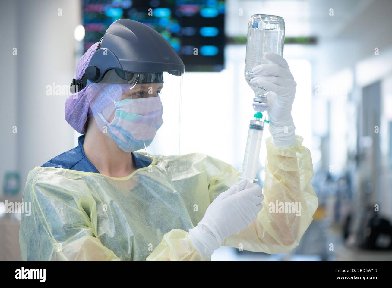 Dresden, Germany. 07th Apr, 2020. Wiebke Bunzenthal, a health and