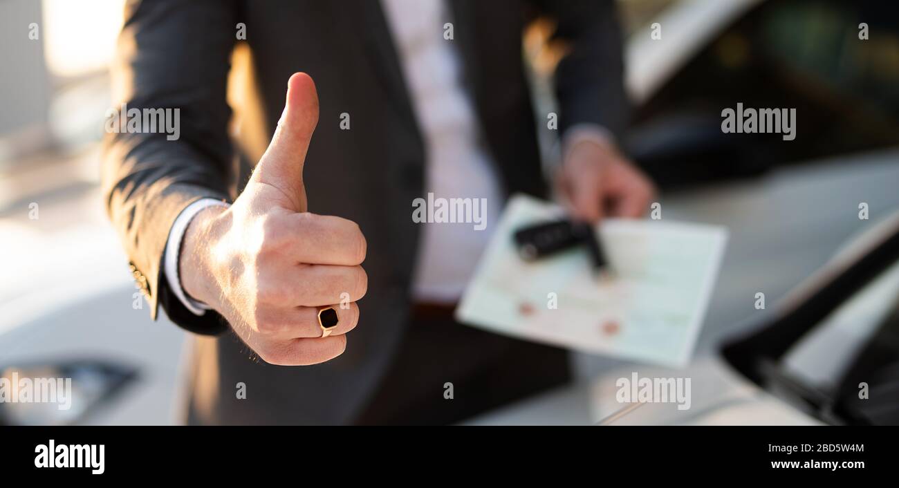 Car salesman at work Stock Photo Alamy