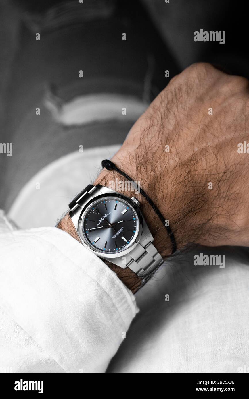 oyster perpetual on wrist