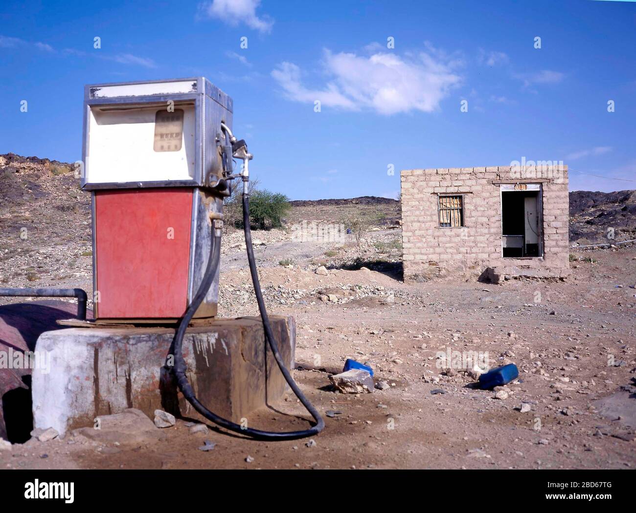 Gas station in the Arab desert, near the border between Saudi Arabia
