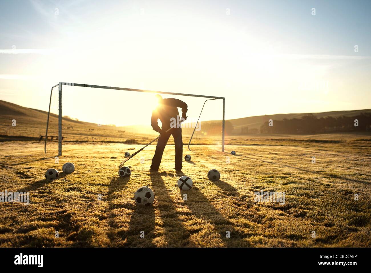 Groundsman Raking Groundskeeper football fields hi-res stock photography and images - Alamy