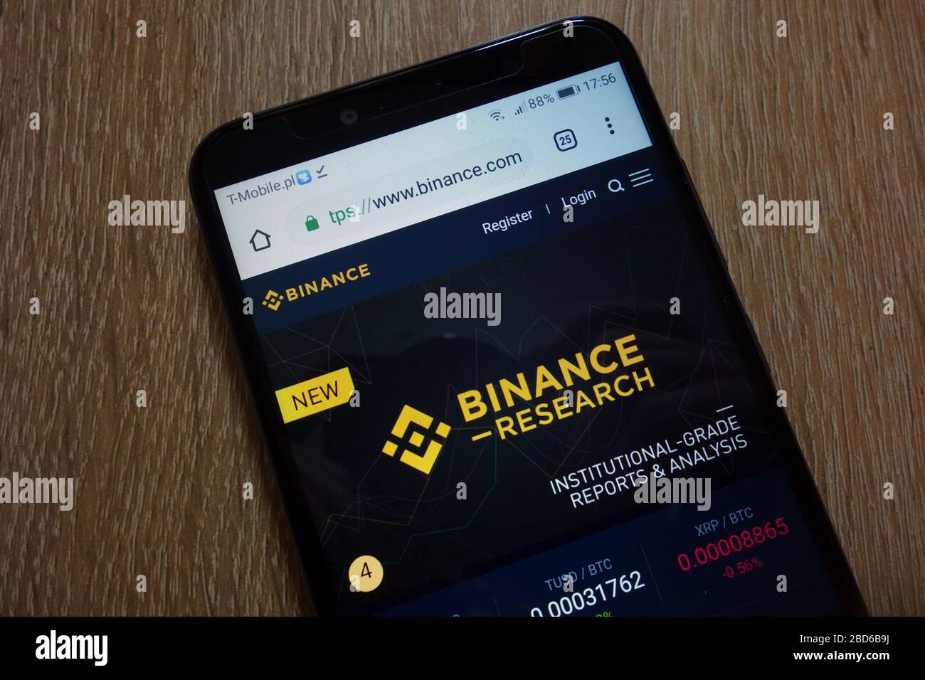 Crypto com coin hi-res stock photography and images - Page 2 - Alamy