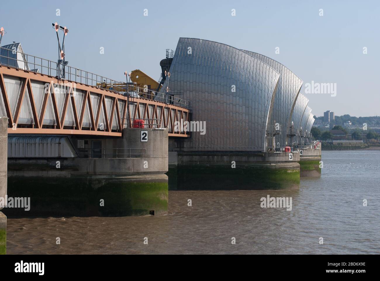 Thames Rising Sector Gate Rising Sector Gates High Resolution Stock Photography and Images - Alamy