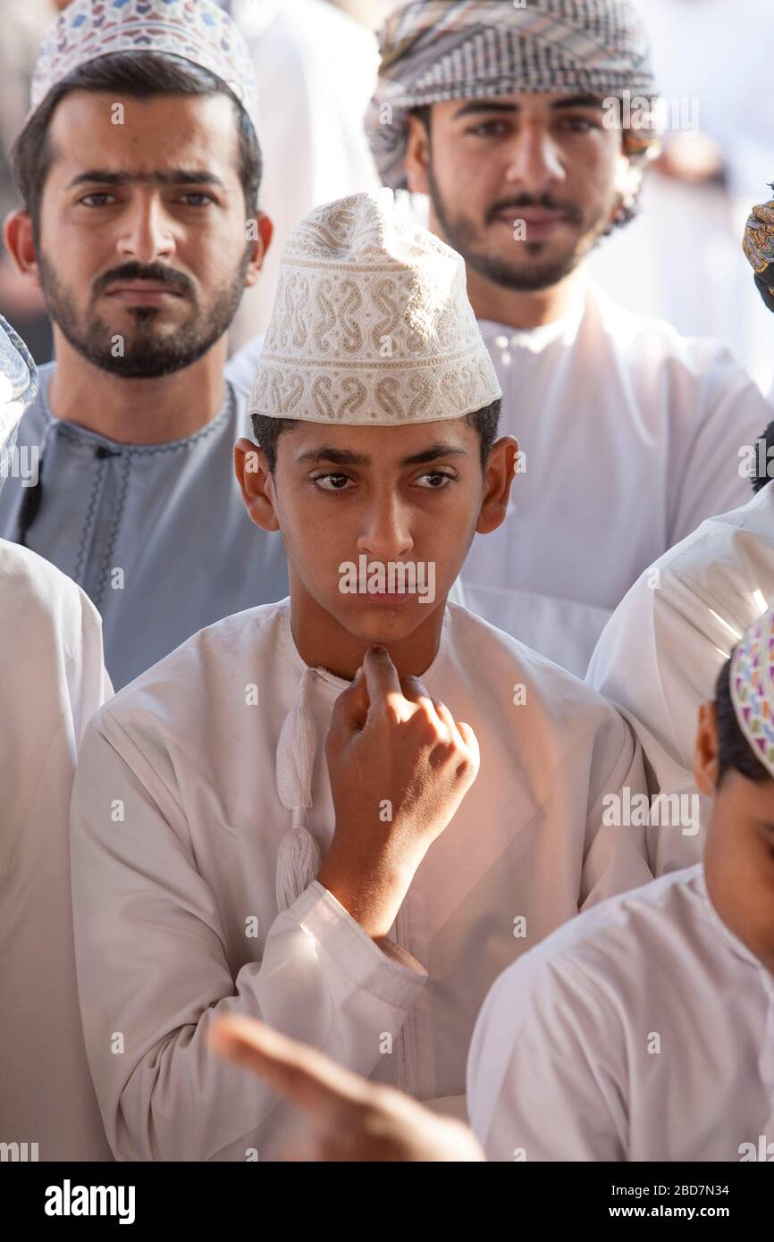 Chiroyli ayollar rasmlar Ota va qizi toshakda porno