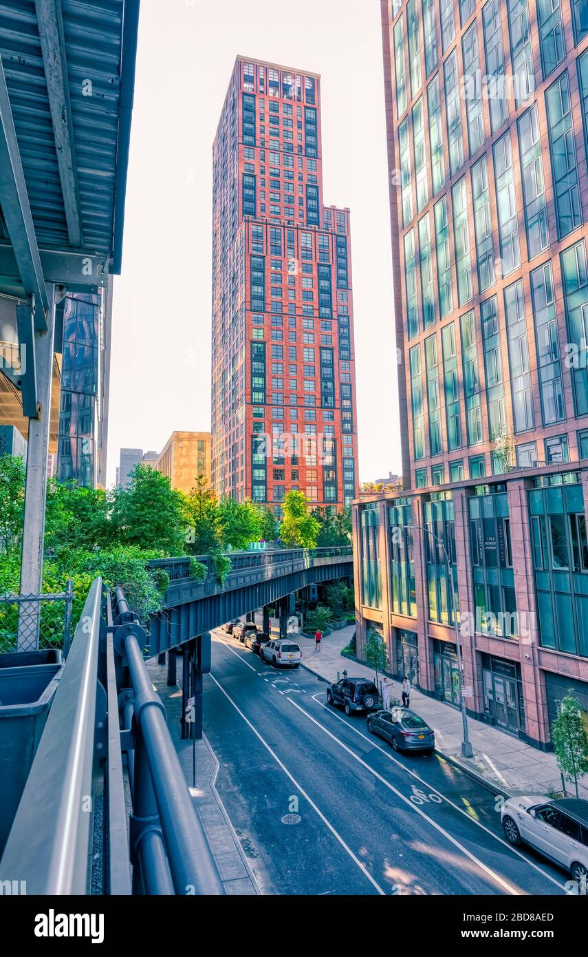 The High Line A Elevated Linear Park In New York Stock Photo Alamy