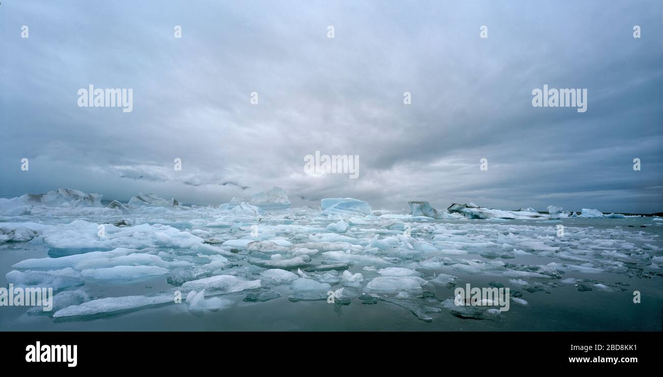 the glacier lagoon jokulsarlon in south east Iceland Stock Photo