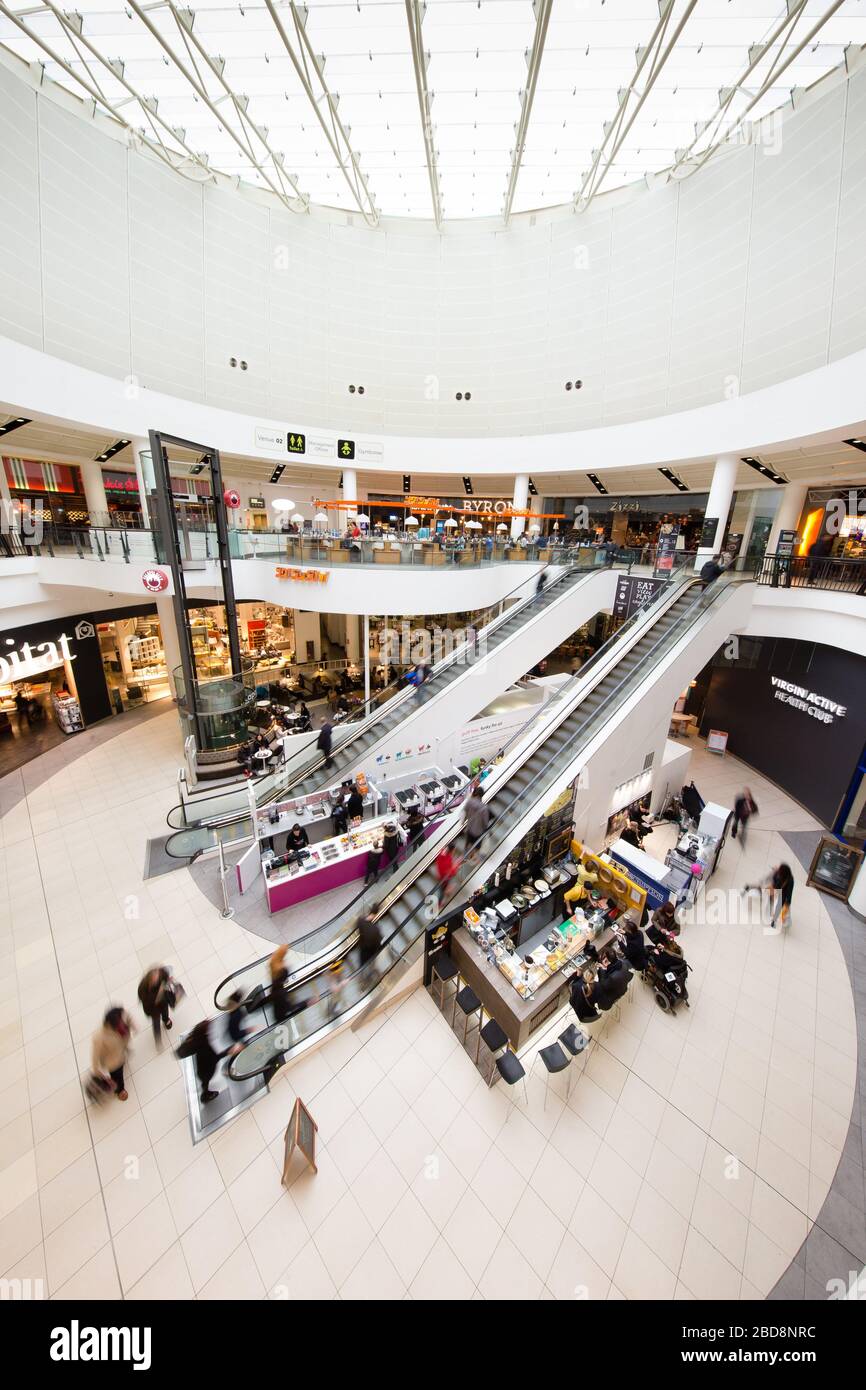 O2 centre finchley road hires stock photography and images Alamy