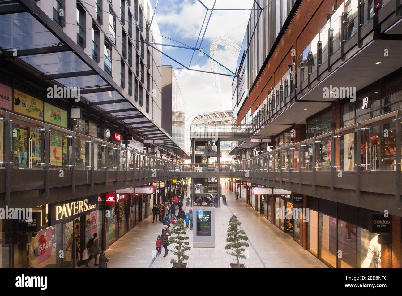 London Designer Outlet High Resolution Stock Photography and Images - Alamy