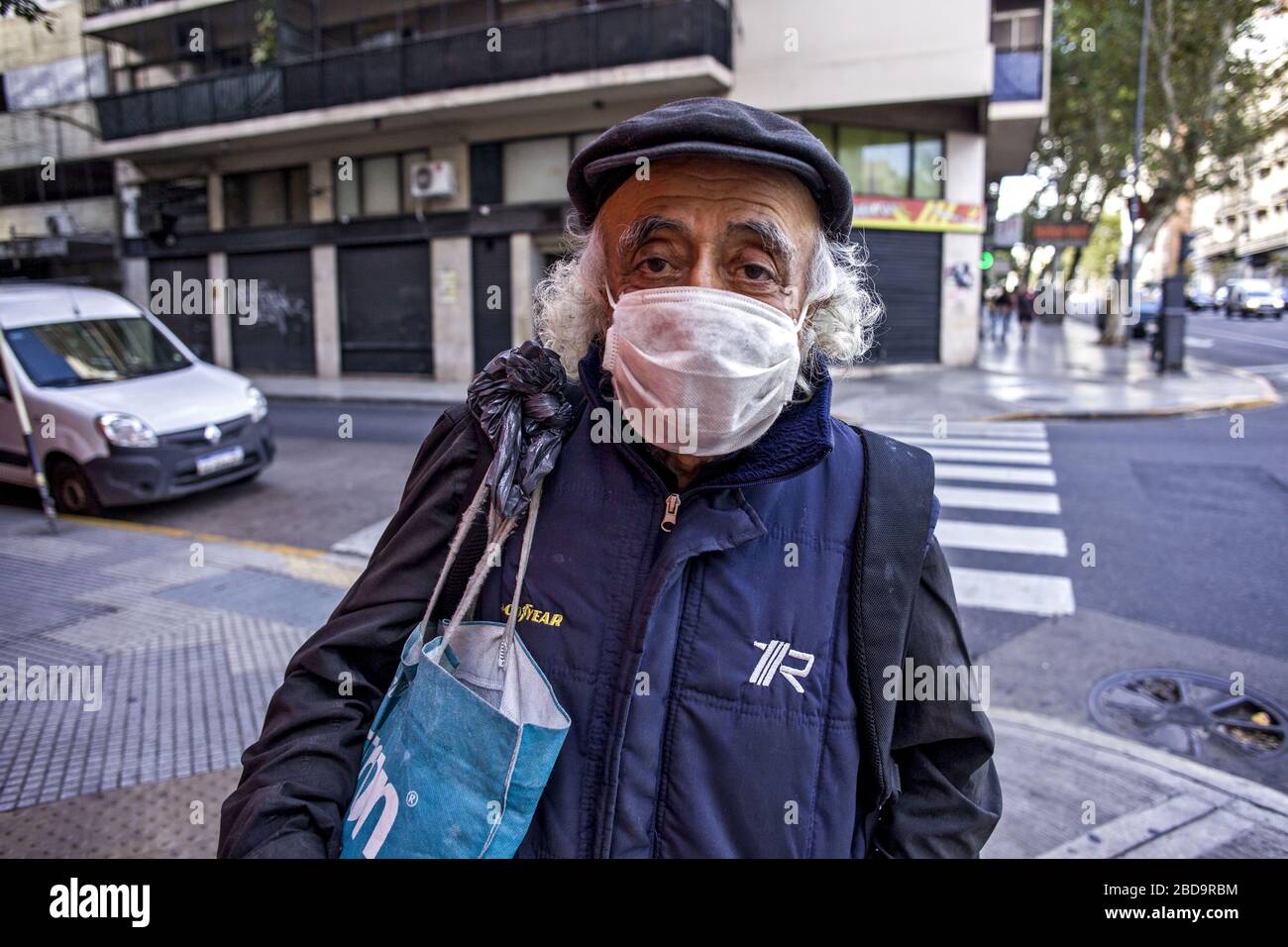 Buenos Aires, Federal Capital, Argentina. 7th Apr, 2020. Both the head of the Buenos Aires Government, Horacio RodrÃ-guez Larreta, and the Minister of Health FernÃ¡n QuirÃ³s recommended the use of any device to cover his mouth when going out.They asked that professional chinstraps be made available for use in hospitals and advised the use of ''home-made devices'' that serve to ''cover the mouth'' of people who must go out, as a measure to prevent the spread of coronavirus.Five provinces have already imposed the mandatory use of ''masks''.The governors of Jujuy, Salta, La Rioja and Misiones a Stock Photo