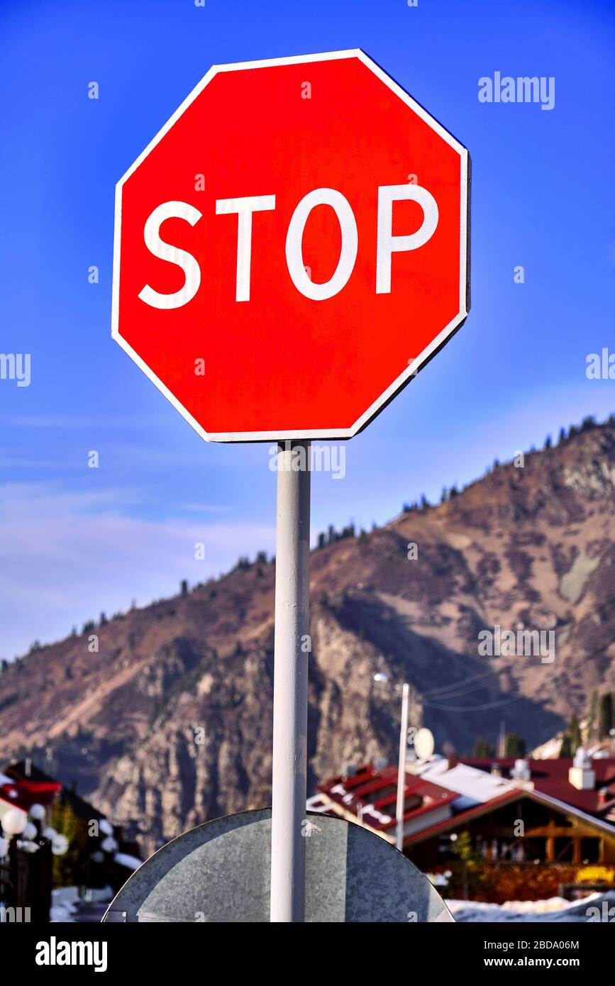 Car stop way blue sky hi-res stock photography and images - Alamy