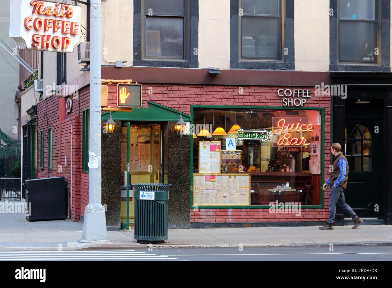 Neil's Coffee Shop, 961 Lexington Ave, New York, NYC storefront photo of a diner in the Upper East Side of Manhattan. Stock Photo