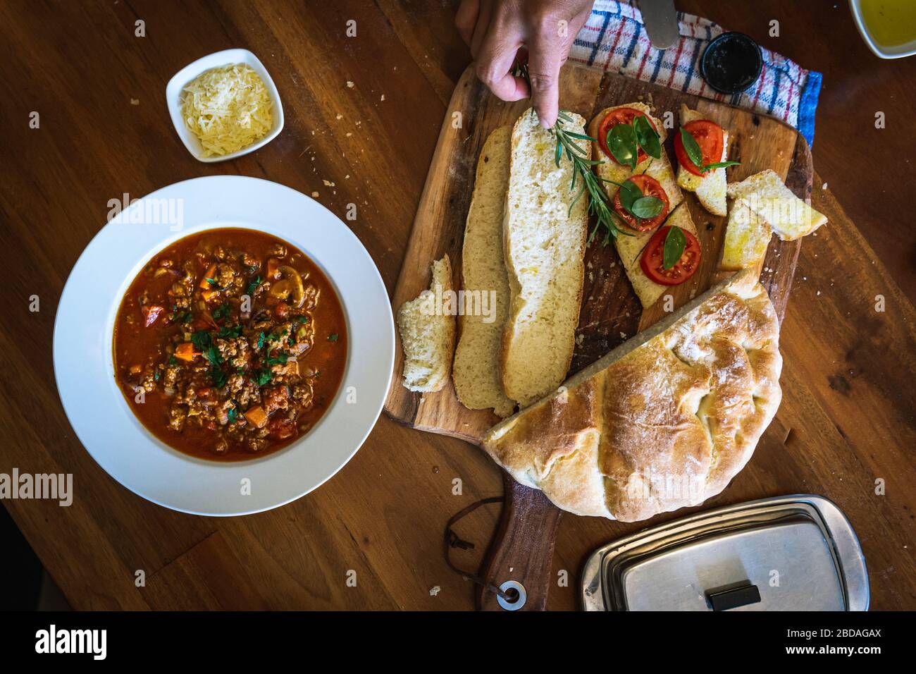 Beef Mince, vegetable, white wine and stock sauce with home made loaf
