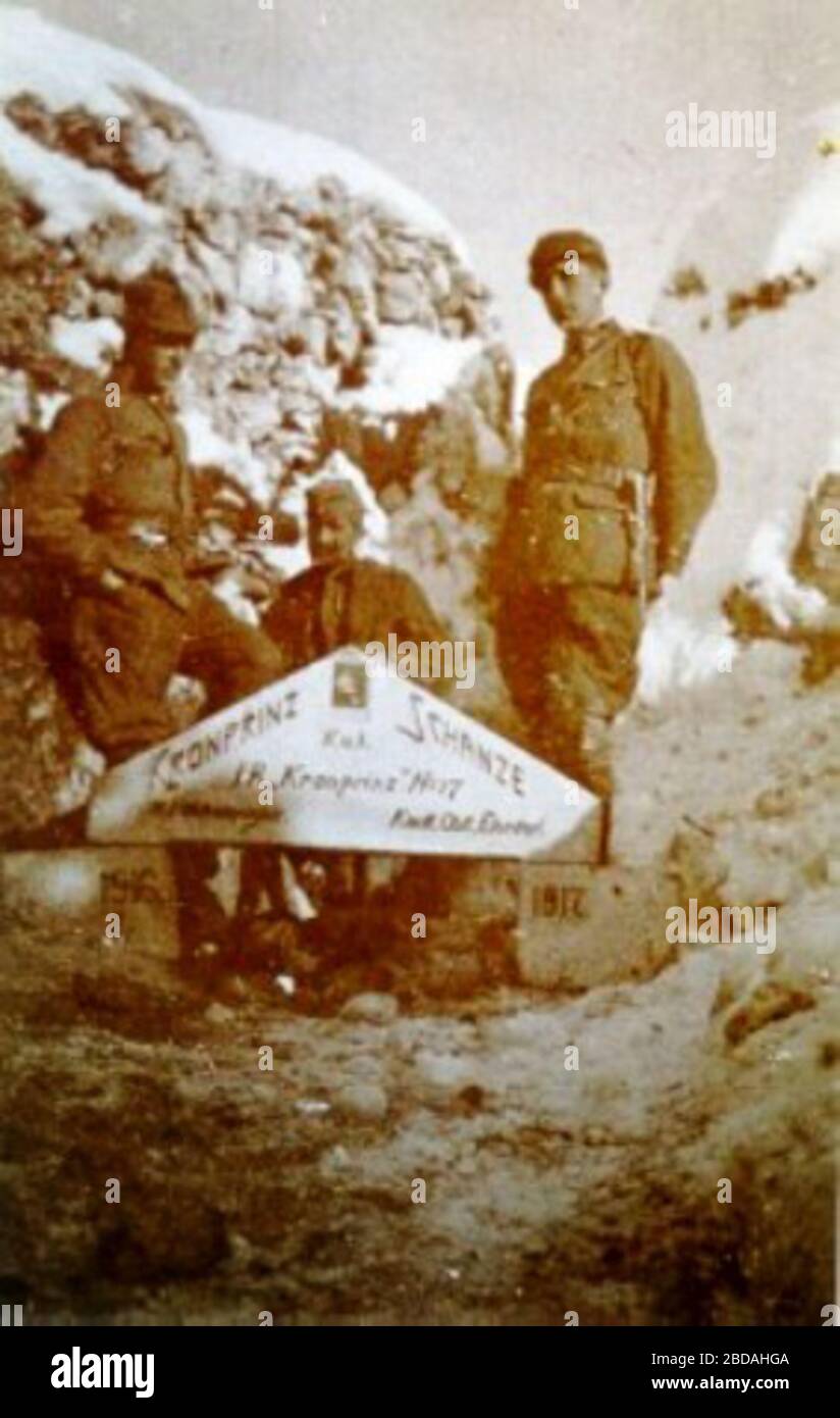 English 1st Lieutenant Eineder Right Commanding Officer Of The 11th Company Ir 17 On Mte Chiesa In Front Of The Entrance To The Trenches Called Crown Prince Entrenches After Otto Von Habsburg