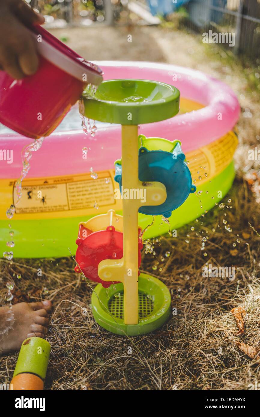 Kinder joy toys hires stock photography and images Alamy